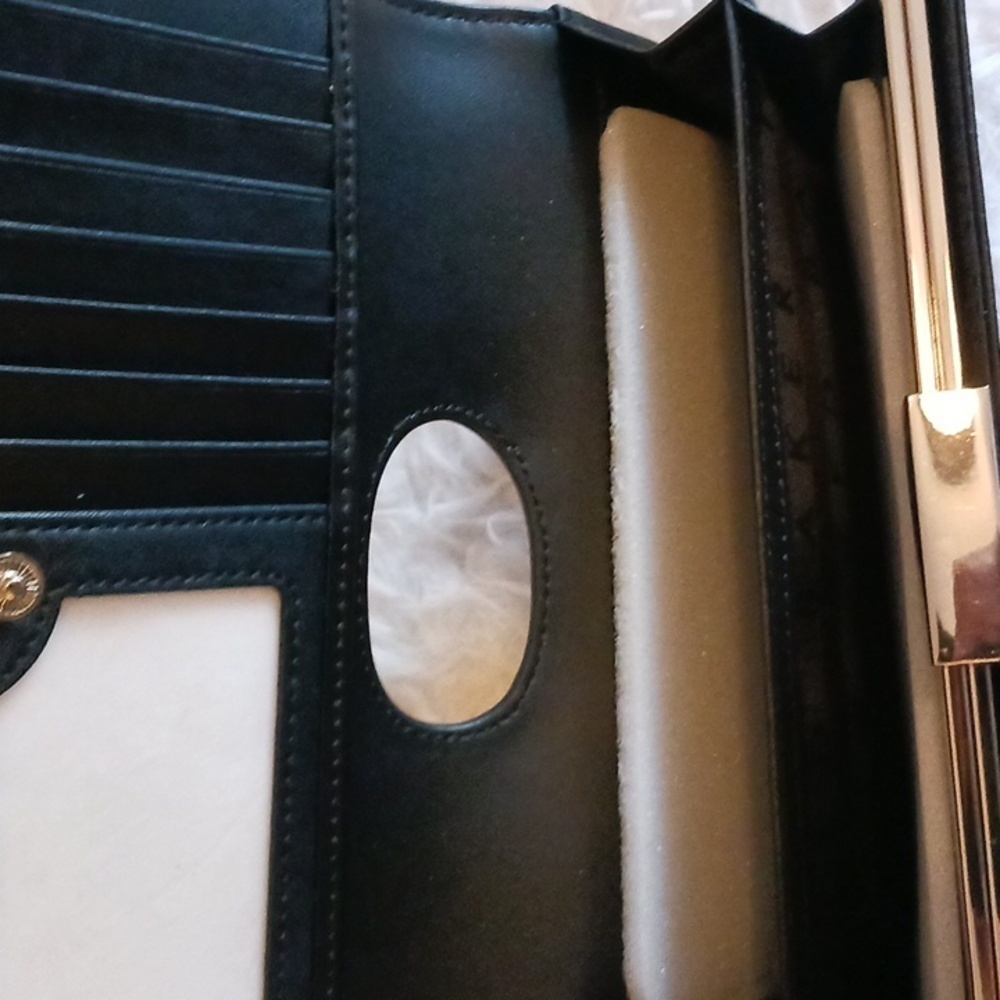 Ted Baker Kammie purse - Picture 7 of 10